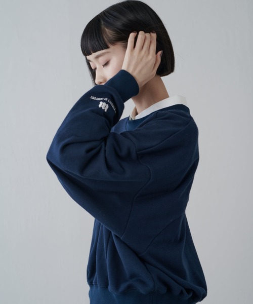 MAY企画/ユニセックス】ワンポイントロゴ刺繍クルーネックスウェット