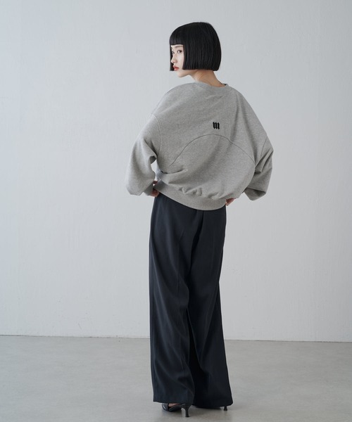 Lui's(ルイス)の「【MAY企画/ユニセックス】ワンポイントロゴ刺繍クルーネックスウェット(スウェット・レディース・グレー/ブラック/レッド/ネイビー・S/M)」の11枚目の写真