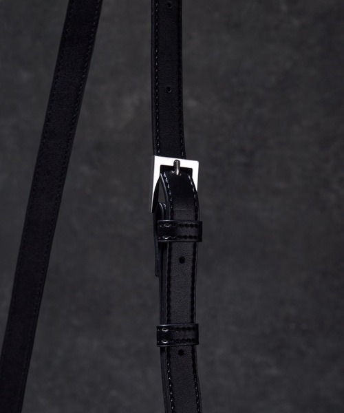ADRER（アドラー）の「Metal Chain Shoulder Bag  - 4way - / メタルチェーンショルダーバッグ（ショルダーバッグ・メンズ・ブラック・FREE）」の3枚目の写真