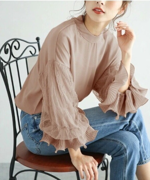 cammie(キャミー)の「レースボリュームスリーブトップス(シャツ/ブラウス・レディース・ブラック/ホワイト/ピンク・F)」の3枚目の写真