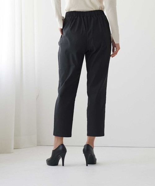 Tuche(トゥシェ)の「Tuche/トゥシェ テーパードパンツ レーヨン混微起毛 ストレッチ アンクル丈(その他パンツ・レディース・ブラック/オフホワイト/チャコールグレー/ダークネイビー・X-LARGE/MEDIUM/LARGE)」の6枚目の写真