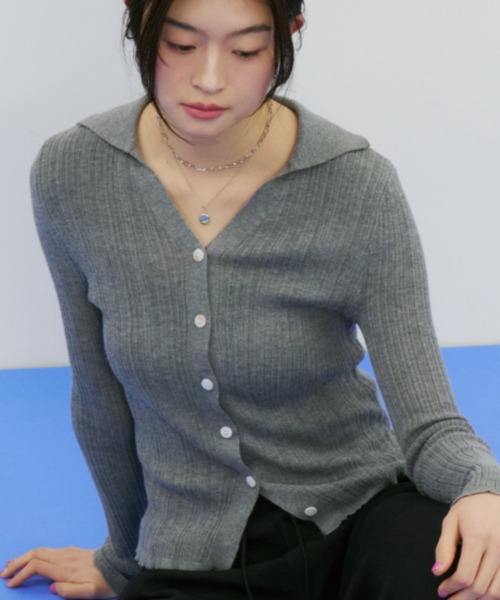 bita.(ビタ)の「衿付きリブニットカーディガン(カーディガン/ボレロ・レディース・ブルー/グレー/ブラック・FREE)」の18枚目の写真
