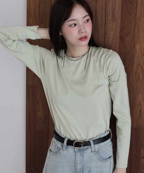 J by blue(ジェイバイブルー)の「《新色追加》クルーネックTシャツ(Tシャツ/カットソー・レディース・ブラック/ブラウン/アイボリー/グレー/ブルー/グリーン・MEDIUM)」の5枚目の写真