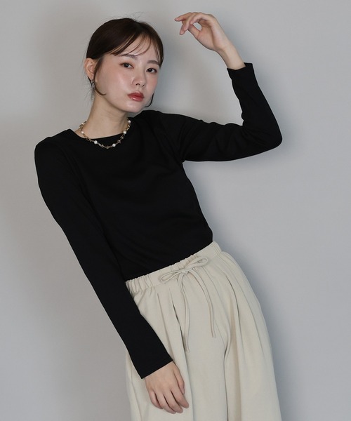 J by blue(ジェイバイブルー)の「《新色追加》クルーネックTシャツ(Tシャツ/カットソー・レディース・ブラック/ブラウン/アイボリー/グレー/ブルー/グリーン・MEDIUM)」の16枚目の写真