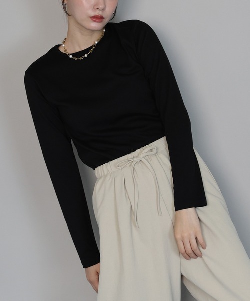 J by blue(ジェイバイブルー)の「《新色追加》クルーネックTシャツ(Tシャツ/カットソー・レディース・ブラック/ブラウン/アイボリー/グレー/ブルー/グリーン・MEDIUM)」の13枚目の写真