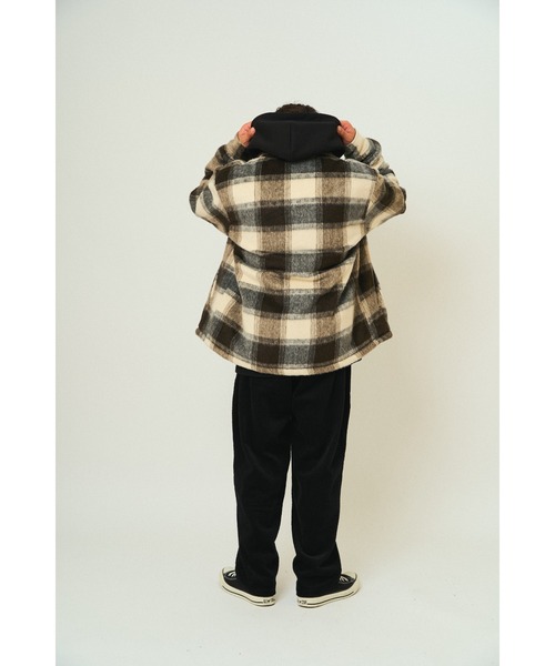 BIG MIKE(ビッグマイク)の「BIG MIKE ビックマイク / 起毛チェック 裏キルティング ジャケット / 102546400(ブルゾン・メンズ・ブラック×ホワイト/ブラウン系その他・MEDIUM/LARGE/X-LARGE)」の8枚目の写真