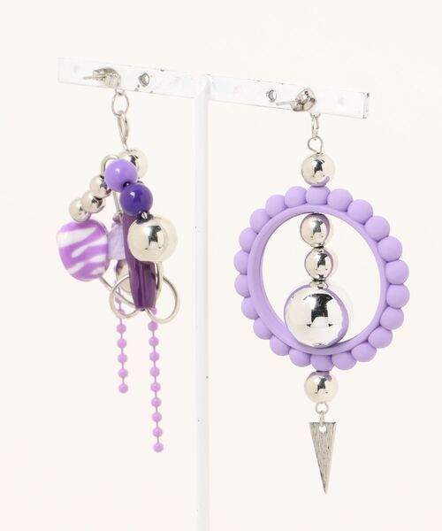 tone（トーン）の「【KKSHOP】パープルゼブラワイヤーアレンジピアス(MA)（ピアス（両耳用）・レディース・パープル系・FREE）」の2枚目の写真