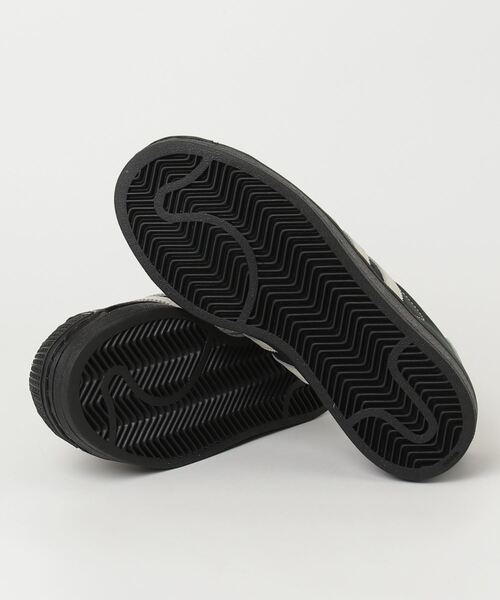adidas(アディダス)の「スーパースター シューズ/ SUPERSTAR SHOES / アディダスオリジナルス adidas Originals(スニーカー・レディース・ブラック・24.5cm/24.0cm/23.5cm/23.0cm/22.5cm/27.5cm/27.0cm/26.5cm/26.0cm/25.5cm/25.0cm/22.0cm/28.0cm)」の5枚目の写真
