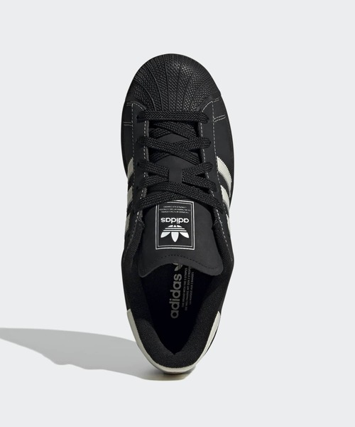 adidas(アディダス)の「スーパースター シューズ/ SUPERSTAR SHOES / アディダスオリジナルス adidas Originals(スニーカー・レディース・ブラック・24.5cm/24.0cm/23.5cm/23.0cm/22.5cm/27.5cm/27.0cm/26.5cm/26.0cm/25.5cm/25.0cm/22.0cm/28.0cm)」の6枚目の写真