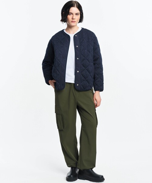 AIGLE（エーグル）の「撥水 ストレッチナイロンカーゴパンツ（カーゴパンツ・レディース・ベージュ/モスグリーン・38/36）」の4枚目の写真