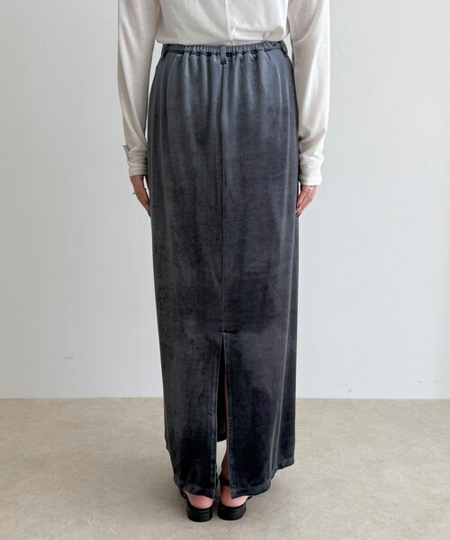 fredy emue（フレディエミュ）の「ベロアタイトスカート（スカート・レディース・ベージュ/グレー・38/36）」の21枚目の写真