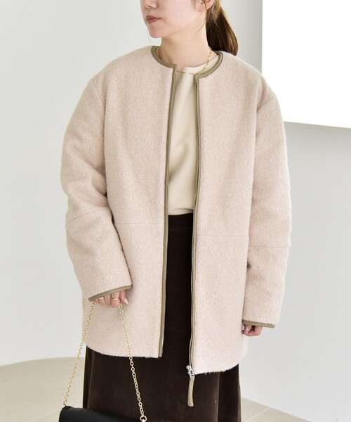 quaranciel(カランシエル)の「quaranciel: ノーカラー パイピング ジップ コート(ノーカラーコート・レディース・ベージュ/ブラック・ONE SIZE)」の12枚目の写真