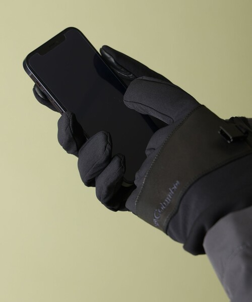 Columbia（コロンビア）の「防寒 通勤対応 COLUMBIA BLACK LABEL／メンズ スターレンジ グローブ スマホタッチ／コロンビア（手袋・レディース・ブラック・L/M）」の2枚目の写真