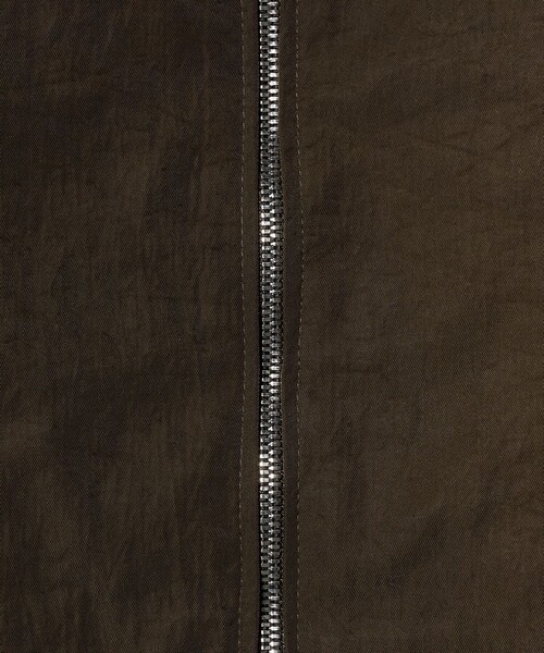 ASTRAET(アストラット)の「<ASTRAET>ナイロン スソドローコード ジップブルゾン(シャツ/ブラウス・レディース・ブラック/ダークブラウン・FREE)」の6枚目の写真