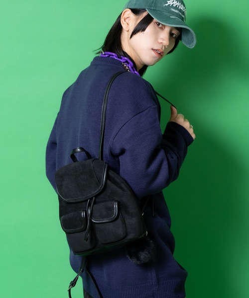 an meets zakka(アンミツザッカ)の「an meets zakka スエード合成皮革レトロミニリュックサック(バックパック/リュック・レディース・ブラック/グレー/モカ・ONESIZE)」の9枚目の写真