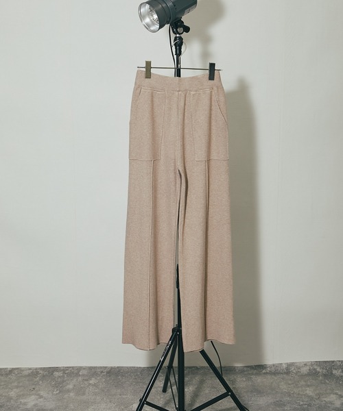 ANOTHER S（アナザーエス）の「ニットパンツ（その他パンツ・レディース・ベージュ/グレー/ブラック・FREE）」の3枚目の写真
