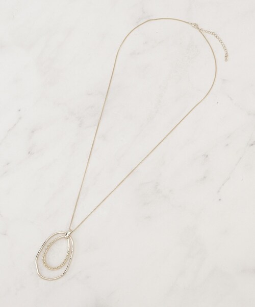 grove（グローブ）の「ダブルオーバルビッグリングネックレス（ネックレス・レディース・ゴールド/シルバー・00）」の4枚目の写真