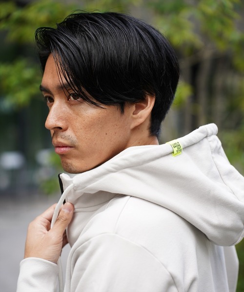LUXE/R GOLF(ラグジュ ゴルフ)の「(RM)【LUXE/R GOLF】スウェット×フリース スタンド ZIPパーカー(パーカー・メンズ・ブラック/ライトグレー/オフホワイト・M/L/XL)」の21枚目の写真