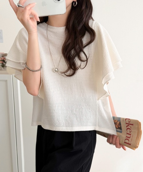 classicalelf（クラシカルエルフ）の「一枚で“きれい可愛い”が完成！レースジャガードフリルスリーブTシャツ（Tシャツ/カットソー・レディース・ブラック/グレイッシュベージュ/アイボリー・LARGE/MEDIUM/SMALL/X-LARGE）」の15枚目の写真