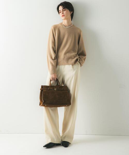 URBAN RESEARCH(アーバンリサーチ)の「カシミヤ強縮クルーネックニット(ニット/セーター・レディース・ベージュ/ライトグレー/チャコールグレー/レッド・FREE)」の21枚目の写真