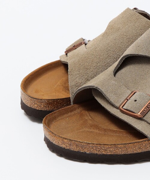 BIRKENSTOCK（ビルケンシュトック）の「BIRKENSTOCK: SUEDE ZURICH（サンダル・メンズ・ベージュ・40/42/43）」の3枚目の写真