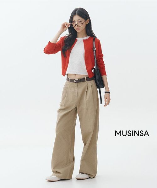 MUSINSA STANDARD WOMAN（ムシンサスタンダードウーマン）の「ウィメンズツーピンタックワイドチノパンツ[ベージュ]（その他パンツ・レディース・その他・24/25/29/28/27/26/30）」の9枚目の写真