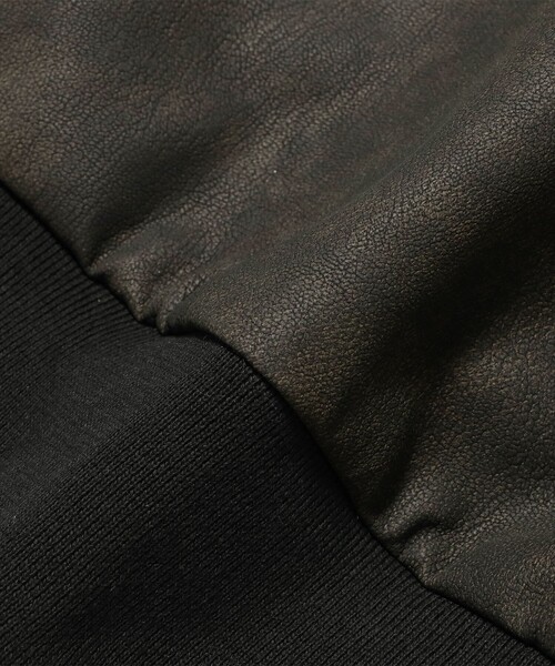 B:MING by BEAMS(ビーミングバイビームス)の「フェイク レザー ジップ パーカー(ユニセックス)(ブルゾン・メンズ・ブラック/ブラウン・S/M/L/XL)」の10枚目の写真