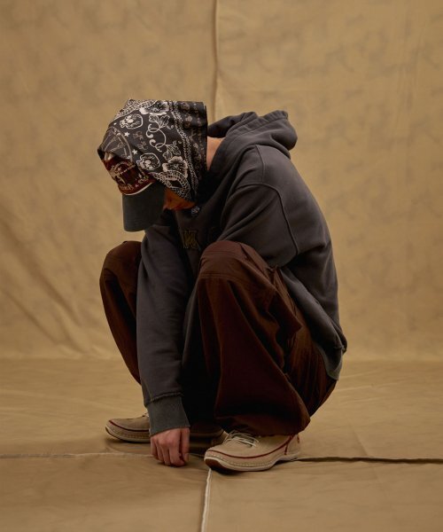 AAKAM(アーカム)の「Skull Printed Scarf (Brown)(バンダナ/スカーフ・レディース・その他・FREE)」の7枚目の写真