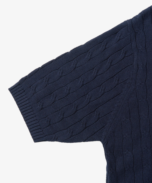 TOFFEE(トフィー)の「クラシックケーブルラウンドネックハーフニット(ネイビー)(ニット/セーター・メンズ・その他・MEDIUM/LARGE/X-LARGE)」の4枚目の写真
