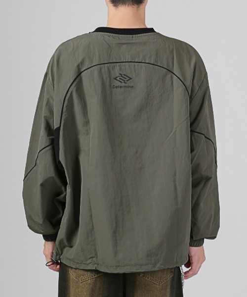 LUXSTYLE(ラグスタイル)の「バルーンスリーブ切替ナイロンプルオーバー(Tシャツ/カットソー・メンズ・ブラック/カーキ/ベージュ・M/L/XL)」の14枚目の写真