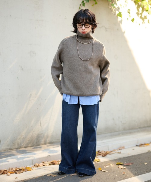 LAULEN(ローレン)の「wool high neck oversize knit / ウールハイネックオーバーサイズニットプルオーバー(ニット/セーター・レディース・チャコールグレー/ブラック/オートミール/ベージュ/レッド・FREE)」の10枚目の写真
