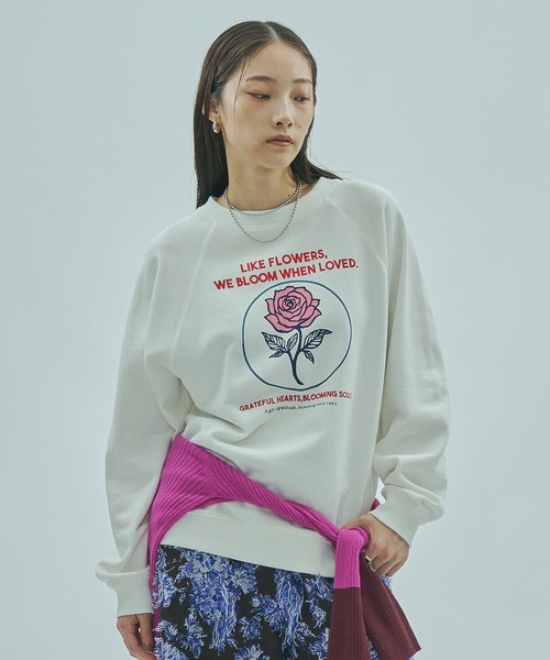 ROSE BUD（ローズバッド）の「(mag.by c)ROSE PRINT L/S SWEAT