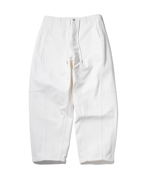 MASSNOUN(マスノウン)の「CURVED BALLOON DENIM MFHJP001-WT(デニムパンツ・レディース・その他・LARGE/MEDIUM/X-LARGE)」の1枚目の写真