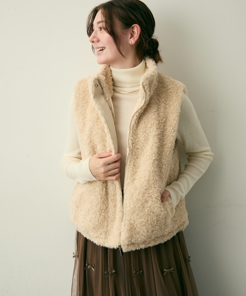 Lunea（ルネア）の「ノースリーブボアジャケット（その他アウター・レディース・アイボリー/ブラウン・FREE）」の13枚目の写真