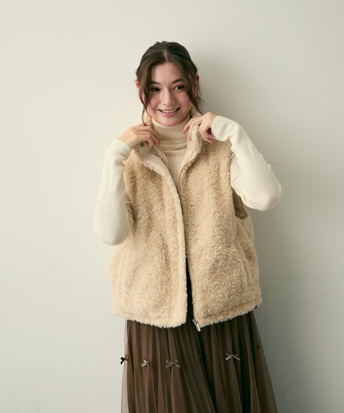 Lunea（ルネア）の「ノースリーブボアジャケット（その他アウター・レディース・アイボリー/ブラウン・FREE）」の14枚目の写真