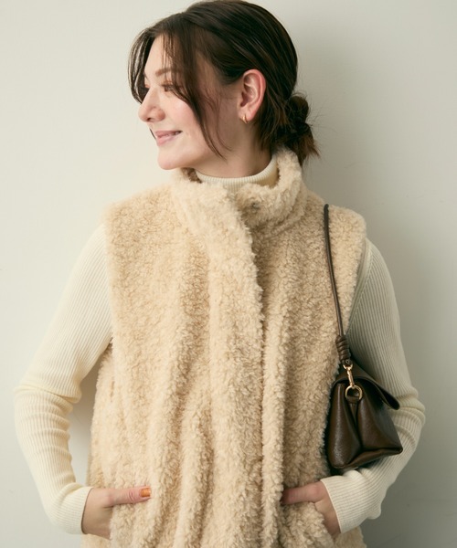 Lunea（ルネア）の「ノースリーブボアジャケット（その他アウター・レディース・アイボリー/ブラウン・FREE）」の18枚目の写真