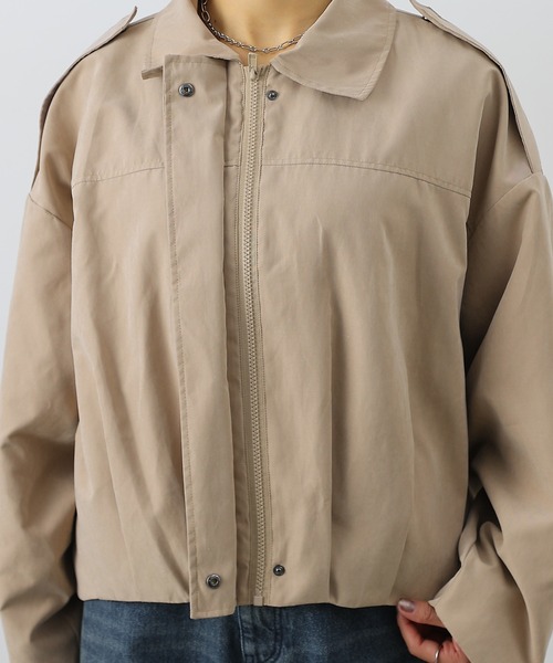 COLONY 2139（コロニートゥーワンスリーナイン）の「ピーチボンバージャケット（ブルゾン・レディース・ベージュ/アイボリー・FREE）」の10枚目の写真