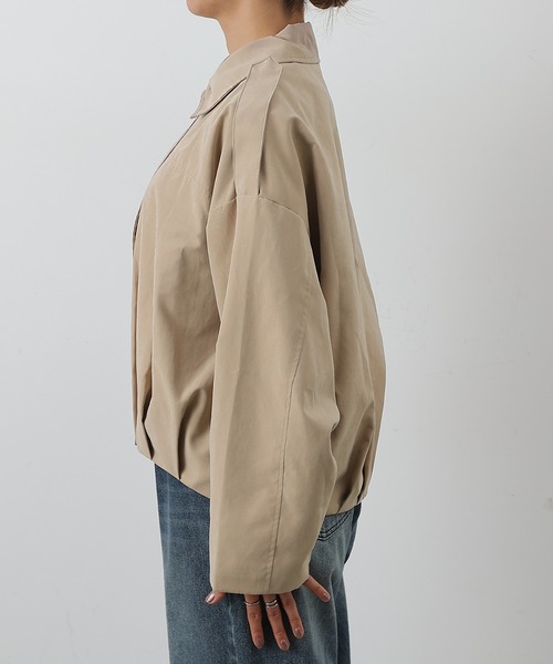 COLONY 2139（コロニートゥーワンスリーナイン）の「ピーチボンバージャケット（ブルゾン・レディース・ベージュ/アイボリー・FREE）」の13枚目の写真