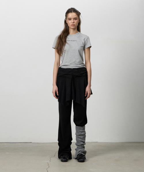 THREE TO EIGHTY(スリートゥエイティー)の「PIN-TUCK BOOTCUT SKRIT PANTS BLACK(その他パンツ・レディース・その他・FREE)」の1枚目の写真