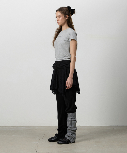 THREE TO EIGHTY(スリートゥエイティー)の「PIN-TUCK BOOTCUT SKRIT PANTS BLACK(その他パンツ・レディース・その他・FREE)」の2枚目の写真