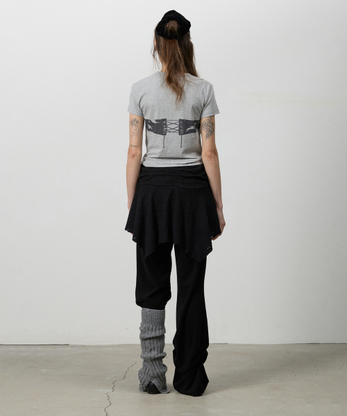 THREE TO EIGHTY(スリートゥエイティー)の「PIN-TUCK BOOTCUT SKRIT PANTS BLACK(その他パンツ・レディース・その他・FREE)」の3枚目の写真