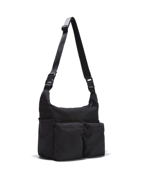 BUTDEEP(バッドディープ)の「022 CRISPY 2PK VARIOUS BAG SMALL-BLACK(メッセンジャーバッグ・レディース・その他・FREE)」の1枚目の写真