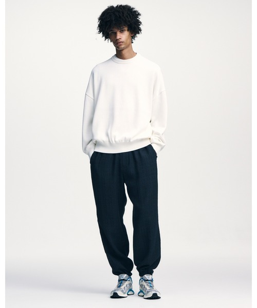 SOPHNET.（ソフネット）の「COTTON SILK EMBROIDERY KNIT（ニット/セーター・メンズ・ブラック/ライトブルー/ホワイト・1/2/3/4/5）」の5枚目の写真