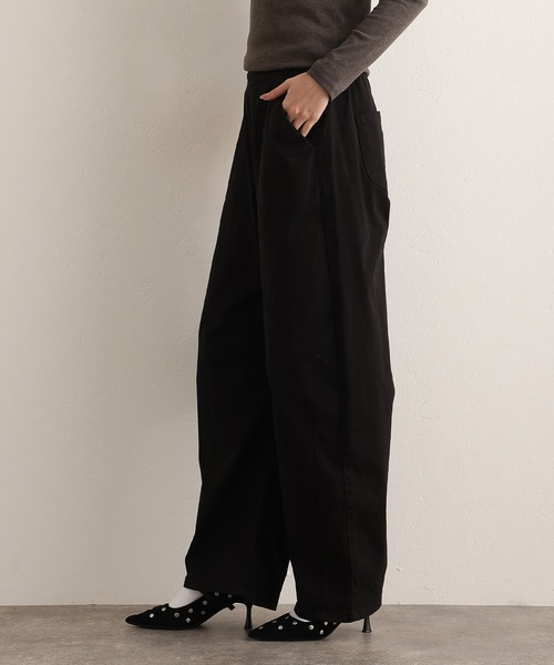 ElegChic(エレグシック)の「ストレッチツイルカーブパンツ(その他パンツ・レディース・ブラック/カーキ/ベージュ・M/L/XL/XXL/4L)」の5枚目の写真