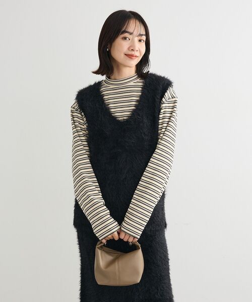 Green Parks(グリーンパークス)の「・Petit Fleur シャギーニットベスト(ベスト・レディース・チャコールグレー/ブラック/アイボリー・FREE)」の10枚目の写真