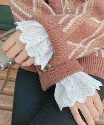 LUMIRA（アパレル）（ルミラ）の「コットン刺繍スカラップレース フリル付け袖（付け襟）」