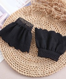 LUMIRA（アパレル）（ルミラ）の「コットン刺繍スカラップレース フリル付け袖（付け襟）」