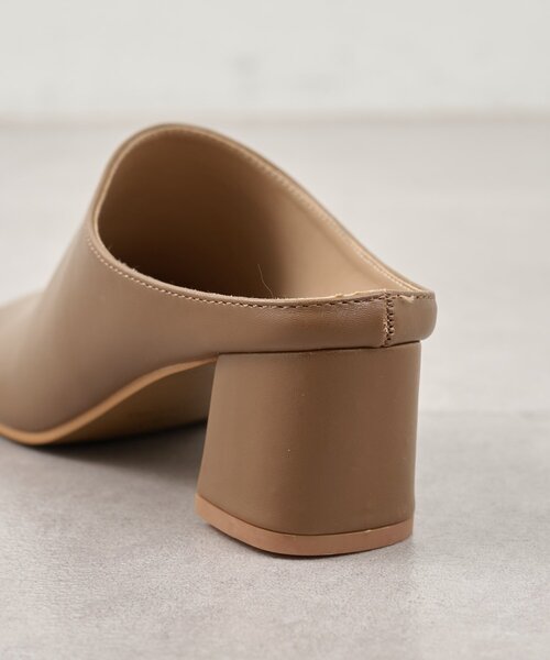 SHENERY（シーナリー）の「スクエアトゥサボ（その他シューズ・レディース・キャメル/ブラック・36/37/38）」の11枚目の写真