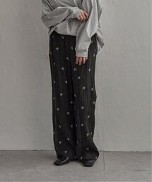 notch. | 小花刺繍ルーズパンツ(スラックス)