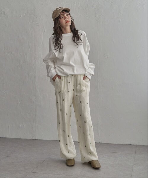 notch.(ノッチ)の「小花刺繍ルーズパンツ(その他パンツ・レディース・ブラック/オフホワイト・M)」の5枚目の写真